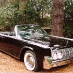 Bob & Carol Coates  ’62 Lincoln Continental