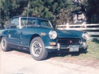 Bob & Carol Coates ’70 MG Midget Conv